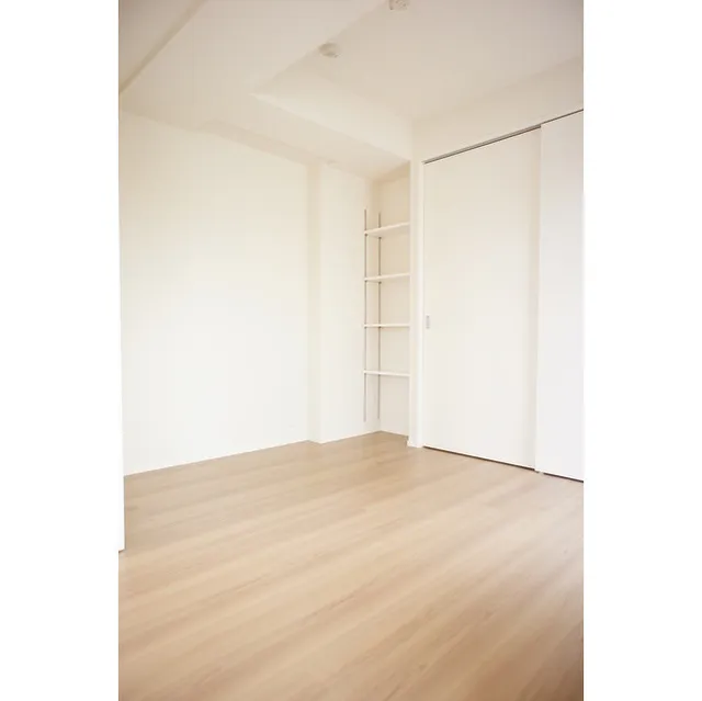 LUCULIA COURT - Interior - ["Property", "Fixture", "Building"]