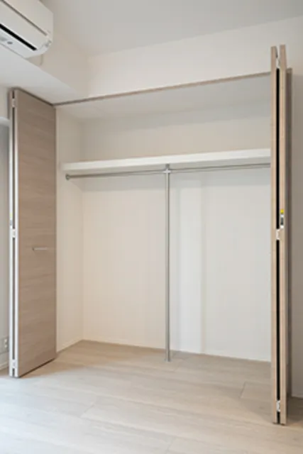 Urban Premier Akihabara - Interior - ["Fixture", "Shade", "Wood"]