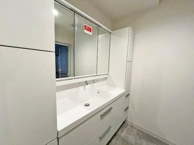 Yukinoshita Yokokoji Heights Building 1, Room D