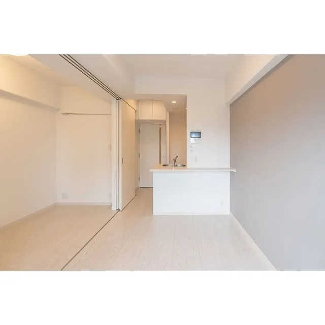 Comforia Oji - Interior - ["Wood", "Hall", "Fixture"]