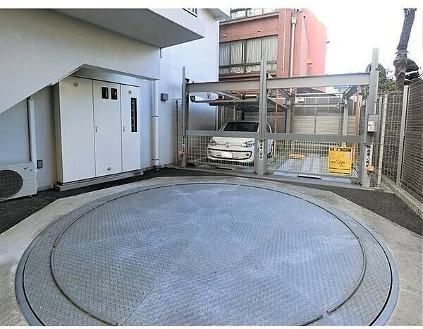 Park Habio Nakameguro - Other - ["Parking", "Aluminium", "Parking lot"]