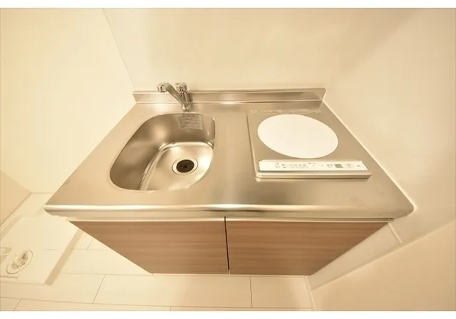 Le Coeur Shibuya Honmachi - Interior - ["Plumbing fixture", "Sink", "Flooring"]
