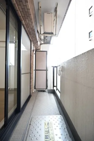 Hishin Palace Stage Nishiikebukuro - Interior - ["Flooring", "Floor", "Composite material"]