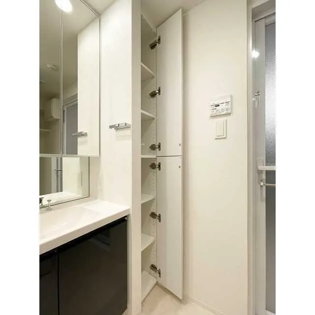Gran Casa Minamisenju - Interior - ["Property", "Building", "Fixture"]