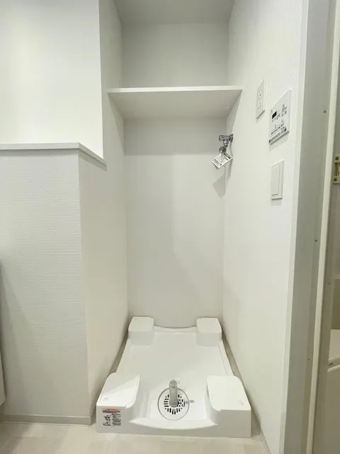 Prince Due Kamiya - Interior - ["Tile Flooring", "Bathroom", "Plumbing fixture"]