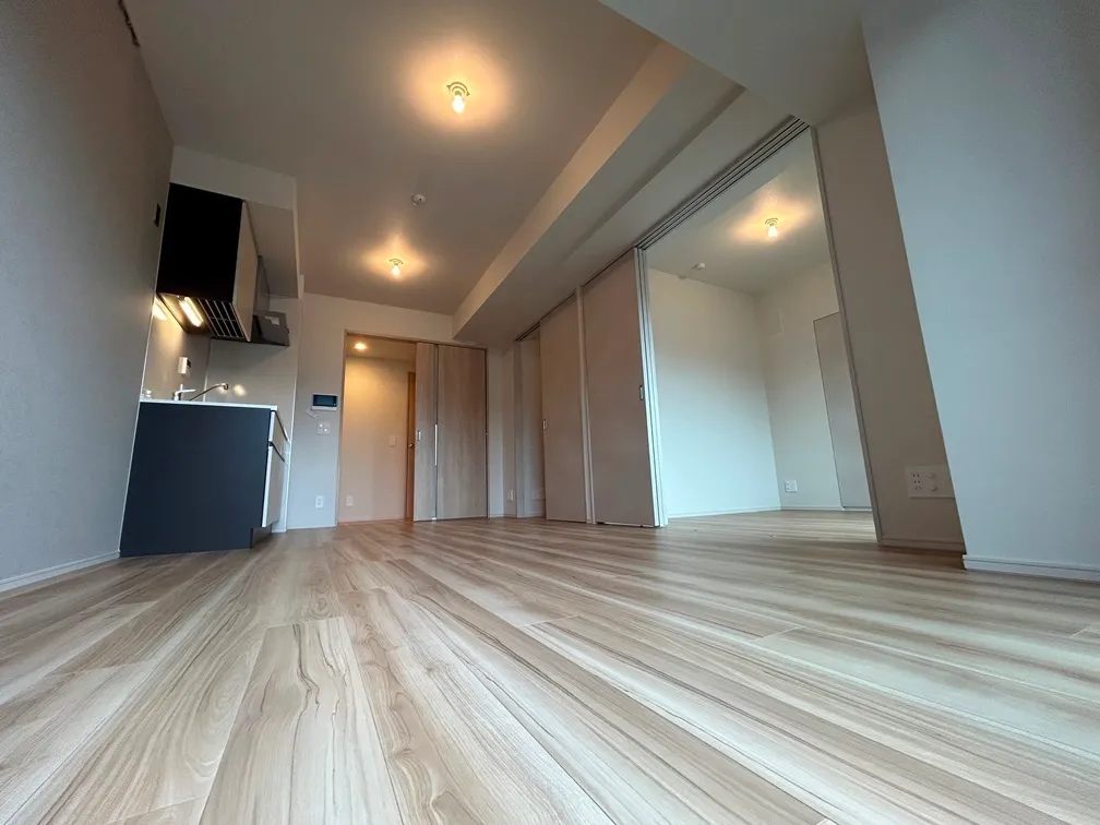 Lefon Progres Shimura Sakaue - Interior - ["Flooring", "Floor", "Wood"]