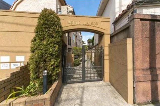 Belle Maison (3 Floor Maisonette) - Exterior - Exterior View