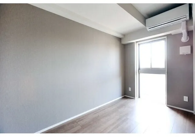 Alpha Prime Toyocho - Interior - ["Flooring", "Floor", "Ceiling"]