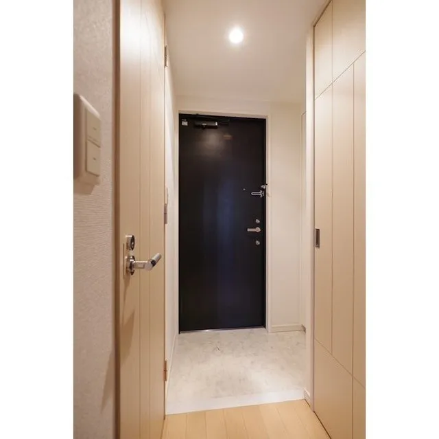 Orchid Residence Kagurazaka - Interior - ["Door", "Fixture", "Wood"]
