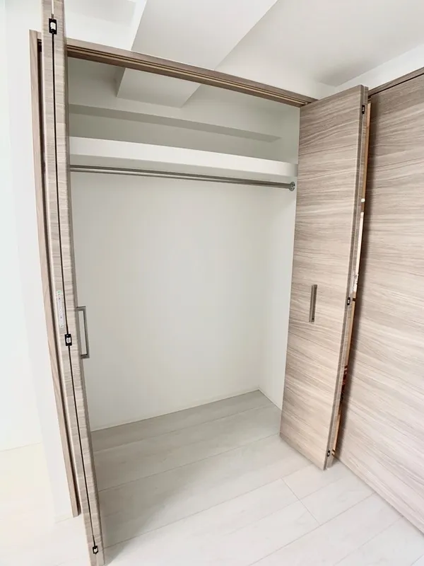 Gran Casa Sumiyoshi - Interior - ["Wood", "Flooring", "Floor"]
