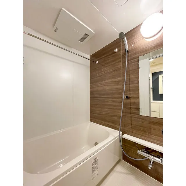 Orchid Residence Togoshi Park - Interior - ["Bathtub", "Building", "Property"]