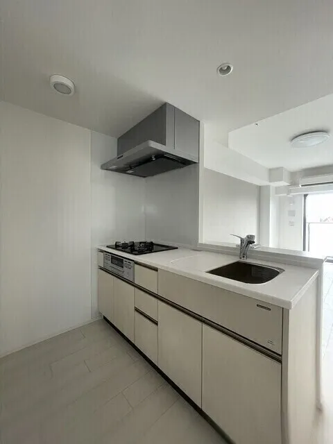 Urbanex Asakusabashi Front - Interior - ["Kitchen", "Countertop", "Major appliance"]