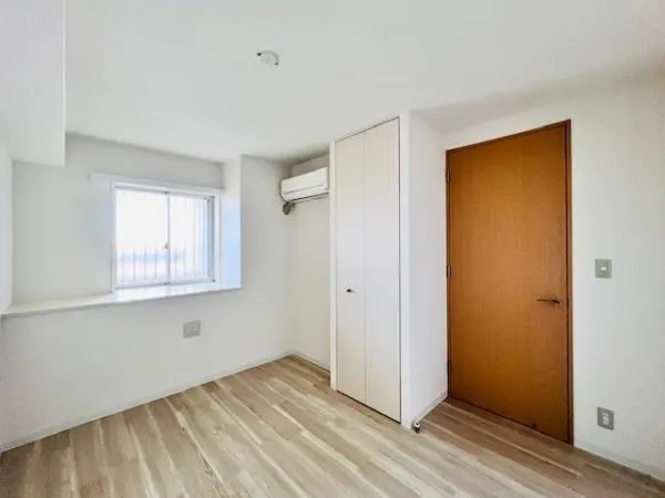SS.FLAT Kagurazaka South - Interior - ["Wall", "Wood", "Apartment"]