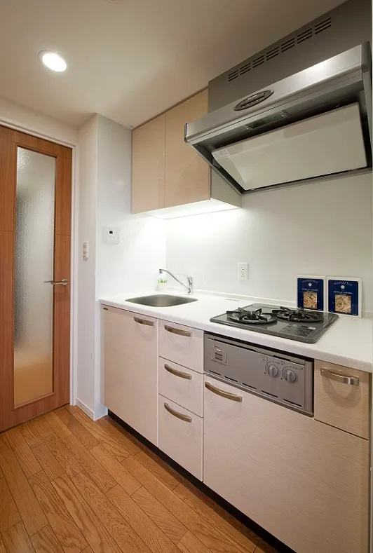 Residia Suginami Honancho - Interior - ["Cabinetry", "Countertop", "Building"]