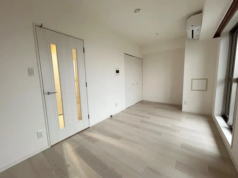Doue Hatagaya - Interior - ["Wood flooring", "Flooring", "Floor"]