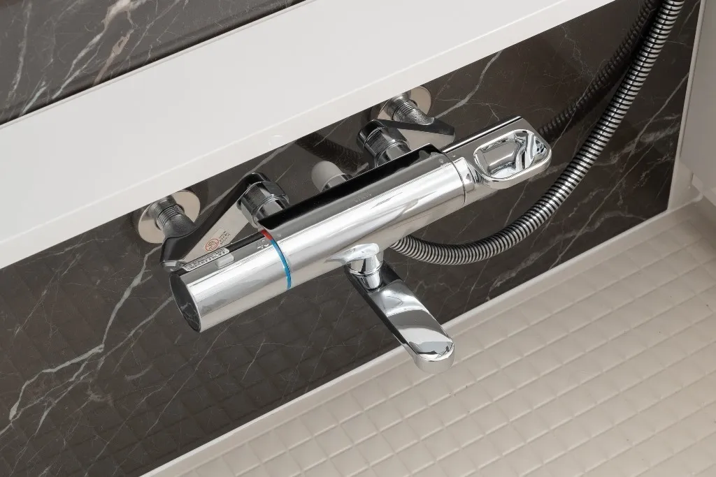 Wilterrace Morishita 4-Chome - Interior - ["Automotive design", "Bumper", "Hood"]