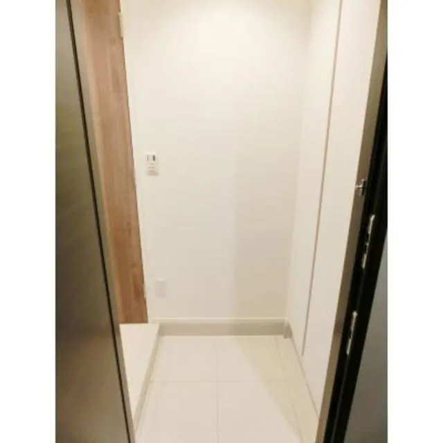Anville Kanda Tsukasamachi - Interior - ["Property", "Room", "Door"]
