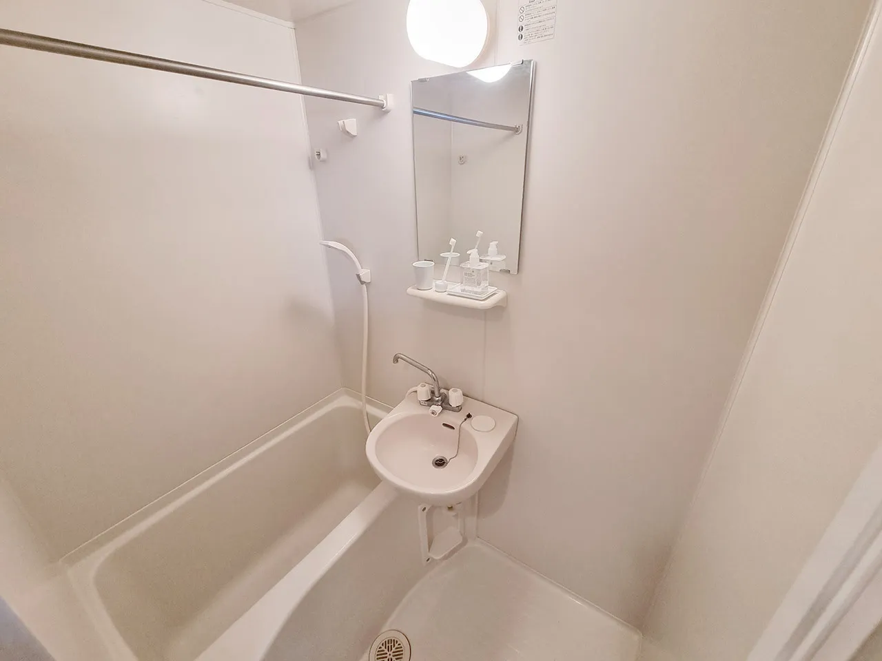 Mynavi STAY Higashioi - Interior - ["Flooring", "Plumbing fixture", "Floor"]