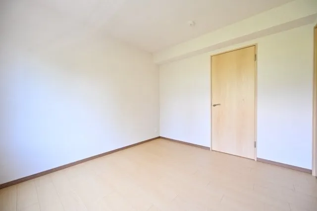 CENTRAL GARDEN RESIDENCE TOKYO - Interior - ["Flooring", "Floor", "Wood flooring"]
