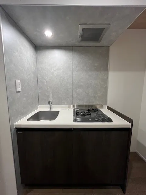 RESIDIA Hongo Kikusaka Place - Interior - ["Floor", "Major appliance", "Kitchen"]