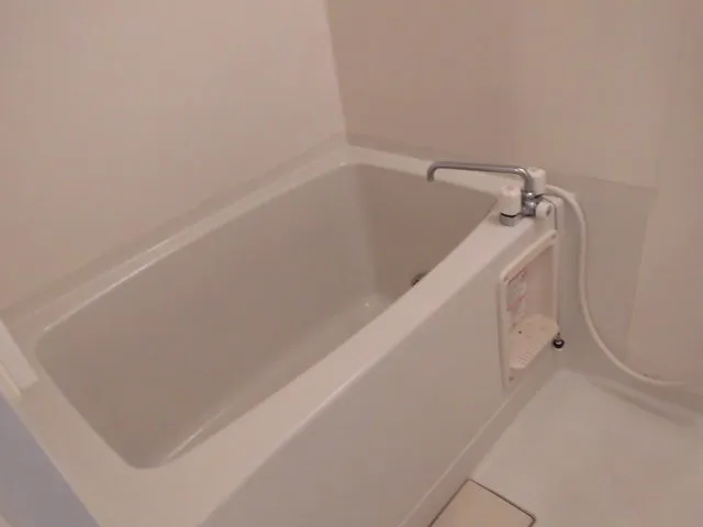 Casa Piccolina - Interior - ["Bathtub", "Plumbing fixture", "Bathroom"]