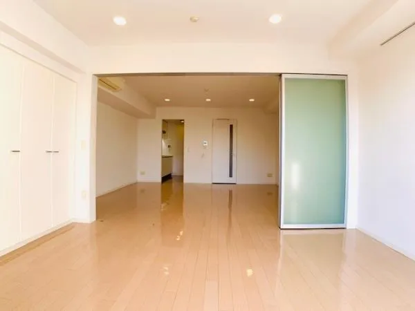 Brillia Ist Sangenjaya Blossom Terrace - Interior - ["Fixture", "Wood", "Hall"]
