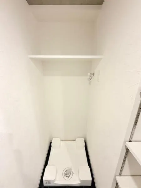 Duo Flatz Kasai - Interior - ["Floor", "Tile Flooring"]