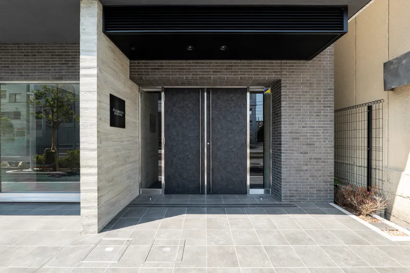ARCOBALENO MINOWA - Exterior - ["Door", "Concrete", "Home Door"]
