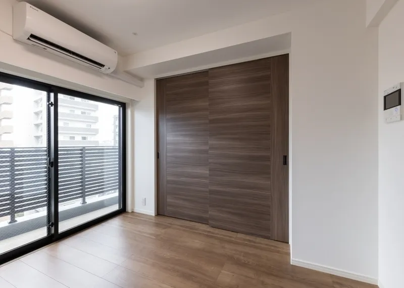 Struth Itabashi Honcho - Interior - ["Wood", "Flooring", "Floor"]