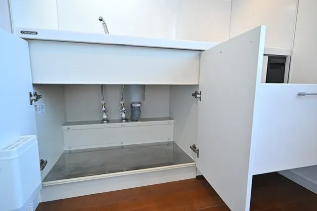 City House Yoyogi - Interior - ["Cabinetry", "Design", "Shelving"]