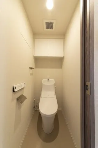 Proud Flat Kiba II - Interior - ["Toilet", "Property", "Bathroom"]