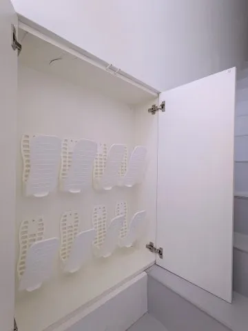Faret Yoyogi Uehara - Interior - ["Shelving", "Plastic", "Shelf"]