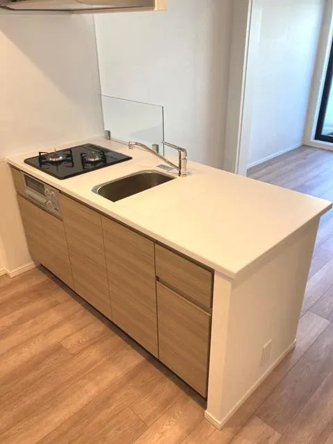 Park Axis Ryogoku Square - Interior - ["Cabinetry", "Countertop", "Kitchen stove"]