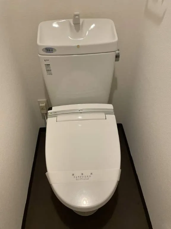 Le-Lion Ushigome Yanagicho - Interior - ["Toilet seat", "Plumbing fixture", "Toilet"]