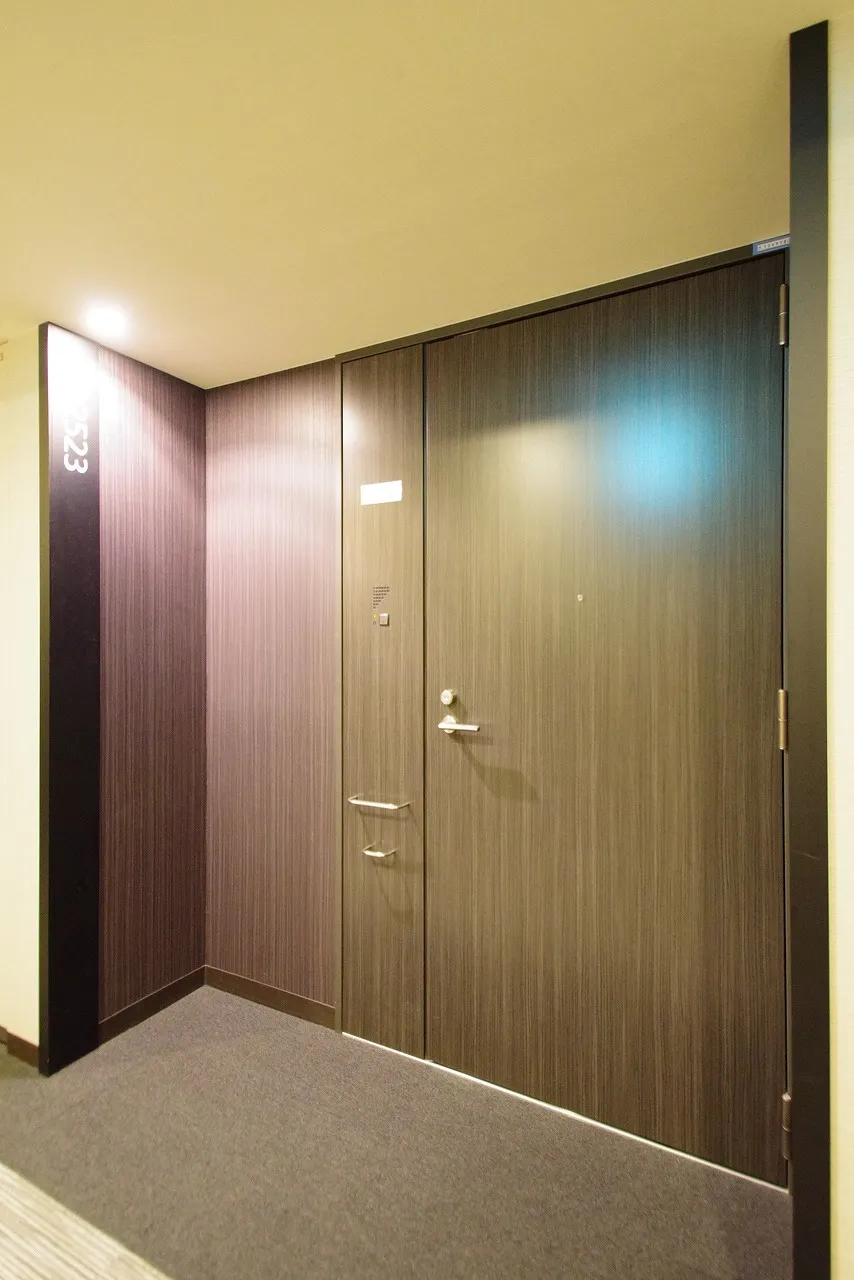 Central Park Tower La Tour Shinjuku - Interior - ["Wood", "Fixture", "Floor"]