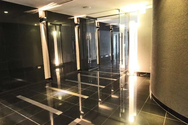 Comforia Kitasando - Interior - ["Light", "Fixture", "Shower door"]