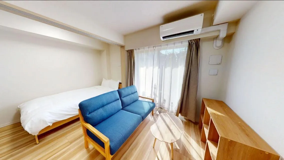 Hmlet Koenji II - Interior - ["Wood", "Floor", "Flooring"]