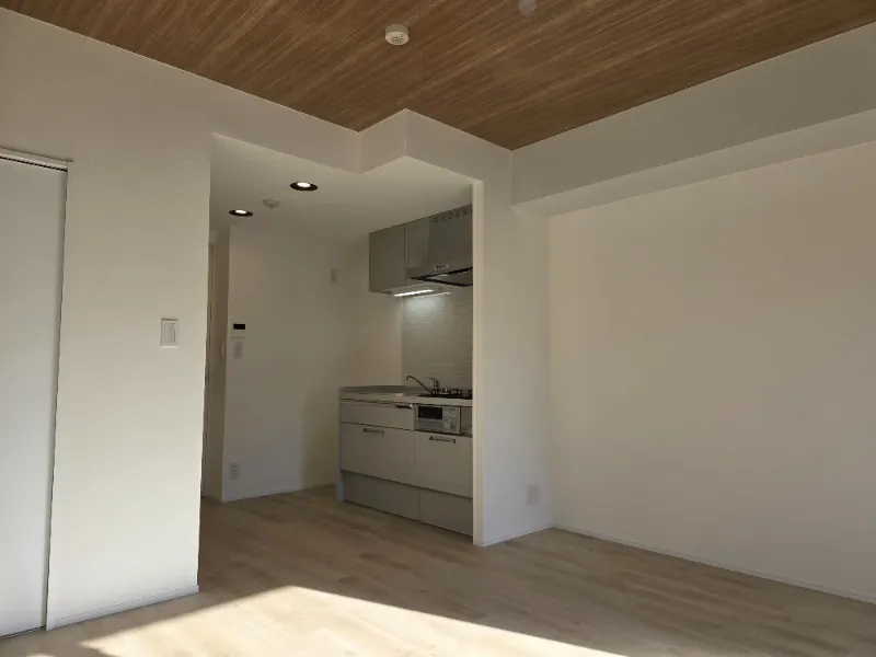 Residia Kanda Higashi - Interior - ["Flooring", "Floor", "Interior design"]