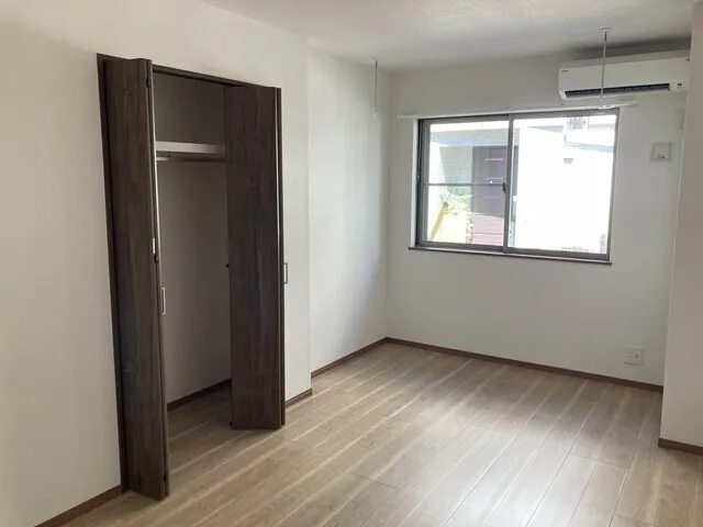 Rosa Terrace - Interior - ["Flooring", "Wood", "Floor"]