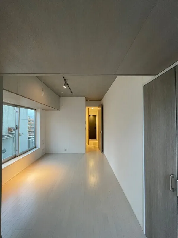 Milia Residence Shinjuku Gyoen II - Interior - ["Flooring", "Floor", "Ceiling"]