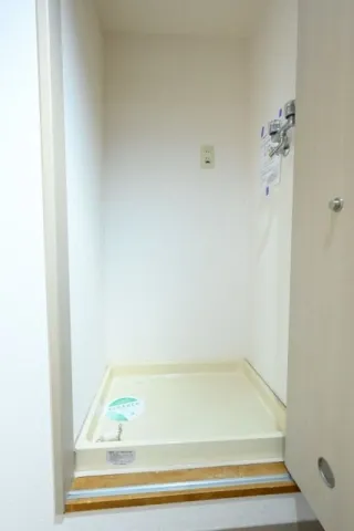 Tokken City Heights Ueno - Interior - ["Flooring", "Floor", "Tile Flooring"]