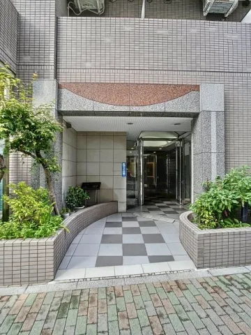 Tokken City Heights Ueno - Exterior - ["Flowerpot", "Houseplant"]