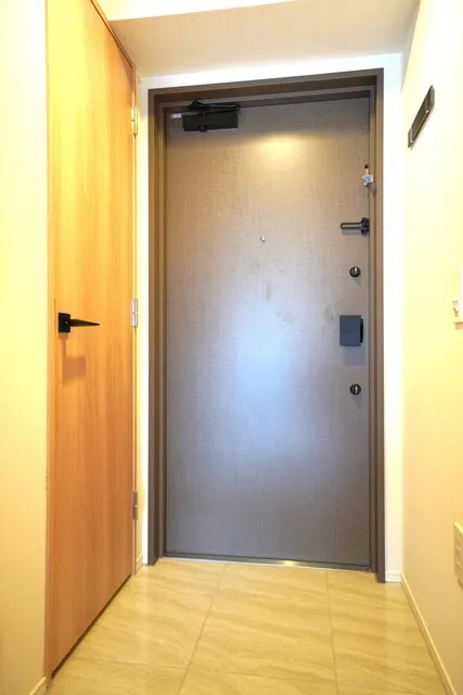 J.GRAN Court Shinagawa Nishioi WEST - Interior - ["Fixture", "Door", "Wood"]
