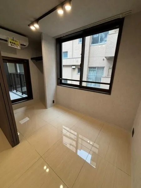 EXAM AKASAKA - Interior - ["Flooring", "Floor", "Ceiling"]