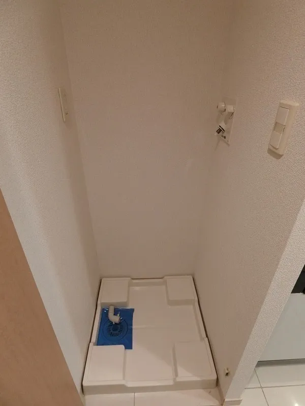 Cross Residence Kamata - Interior - []