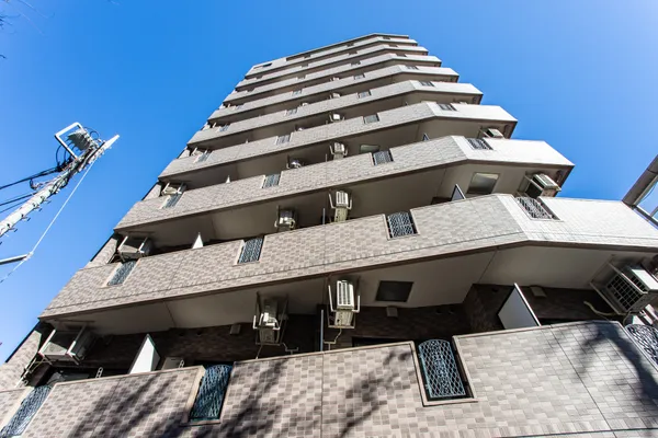 Stage First Mishuku - Exterior - ["Composite material", "Urban design", "Apartment"]