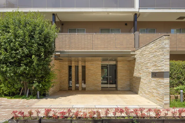 Hulic Court Snow Valley - Exterior - ["Plant", "Property", "Window"]