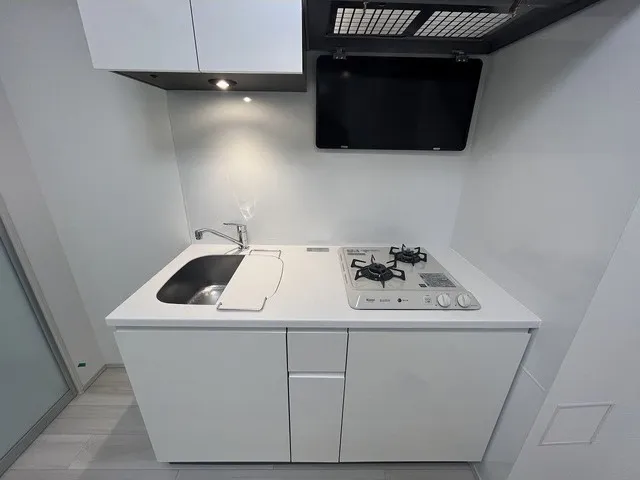 AIFLAT Wakamatsu Kawada - Interior - ["Cabinetry", "Countertop", "Tap"]