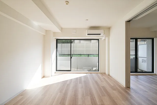 Comforia Nishiogikita - Interior - ["Building", "Fixture", "Window"]