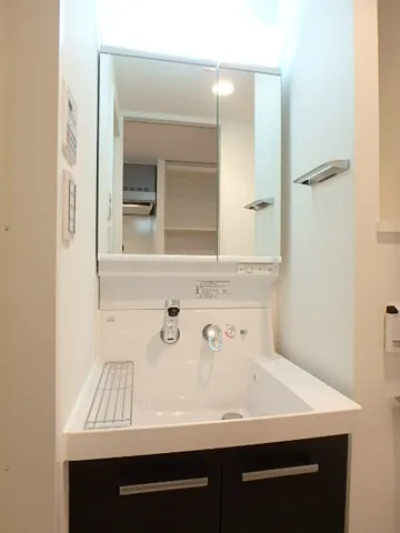 Serenity Court Toranomon - Interior - ["Bathroom Sink", "Plumbing fixture", "Interior design"]